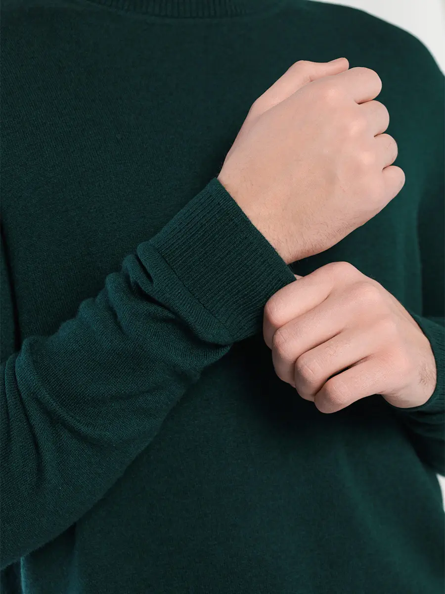 Джемпер темно-зеленый из шерсти